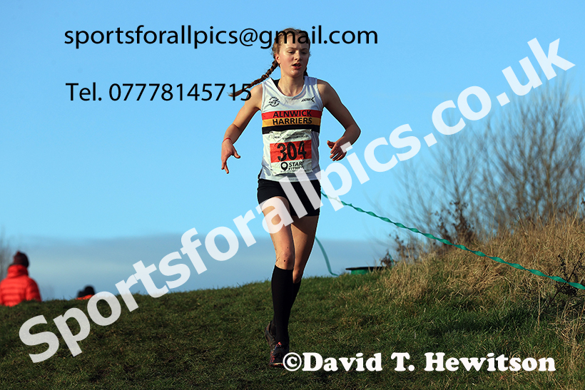 Girls under-15s 2024 NECAA Cross Country Champs., Temple Park, South Shields. Photo: David T. Hewitson/Sports for All Pics